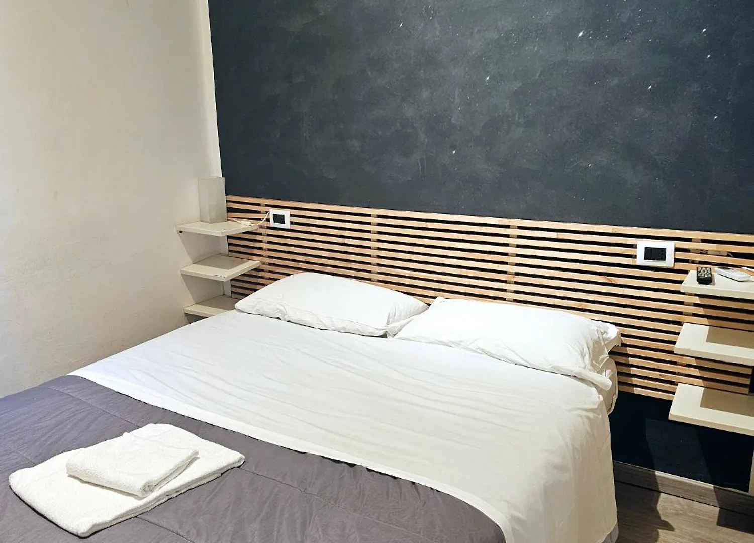 Cialdini 13 Roma Hotel Guest house