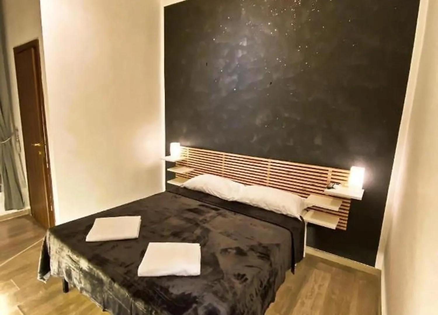 Cialdini 13 Roma Hotel Guest house