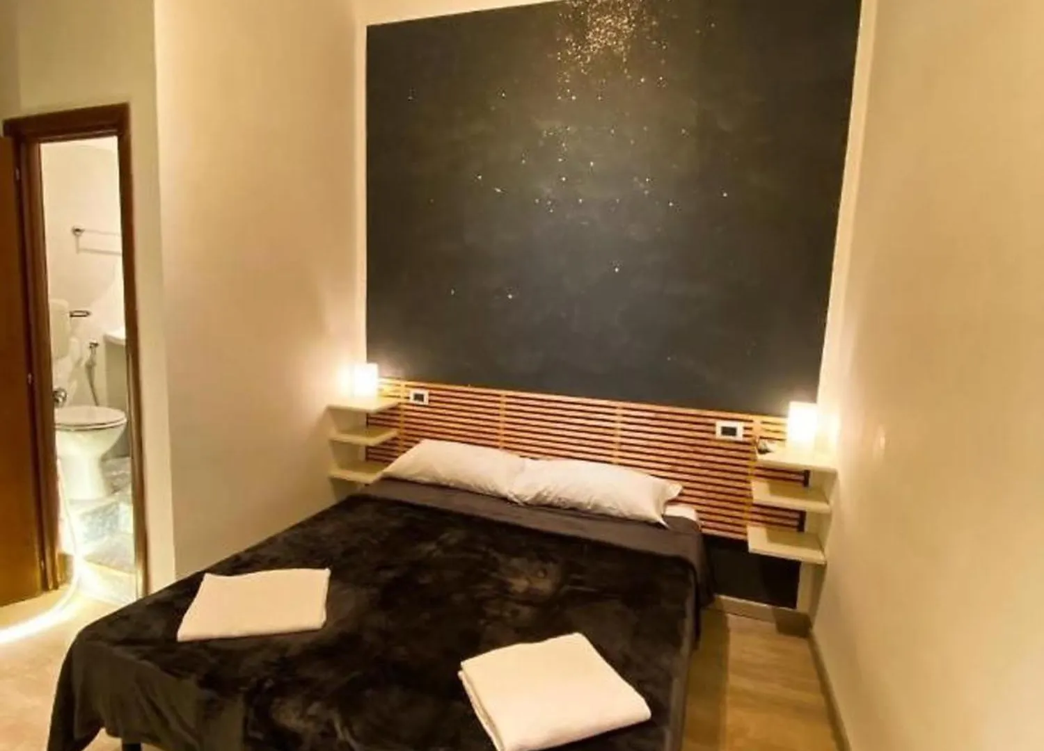 Cialdini 13 Roma Hotel