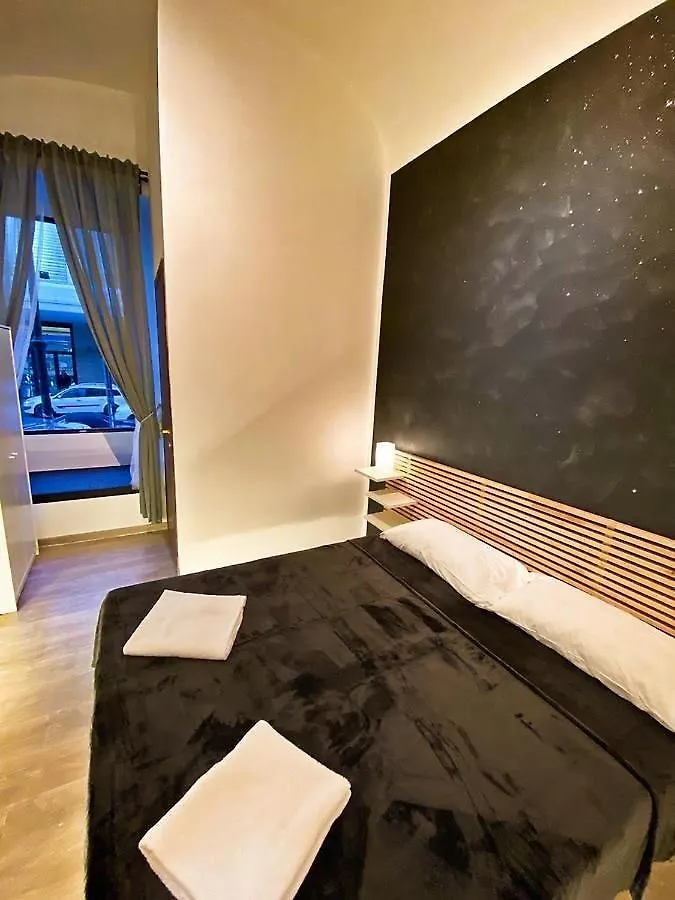 Cialdini 13 Roma Hotel 0*, Rome Italy